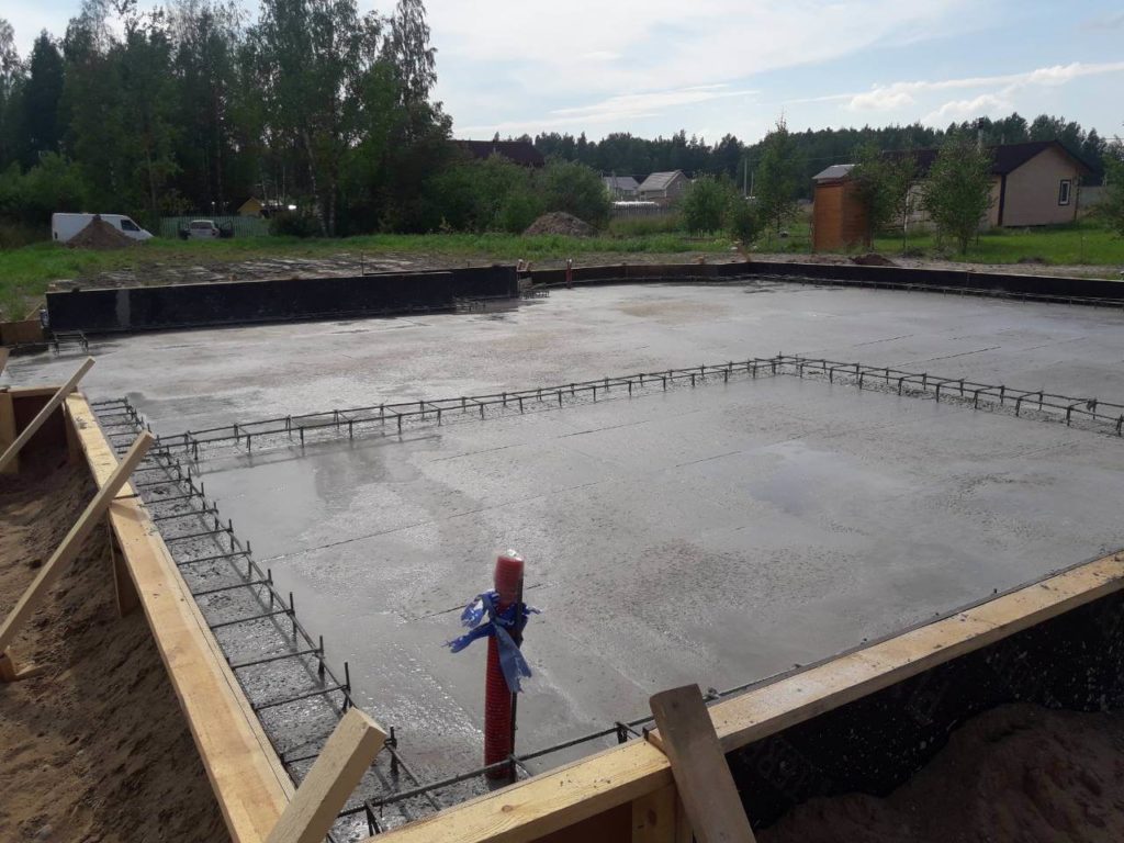 Монолитная плита